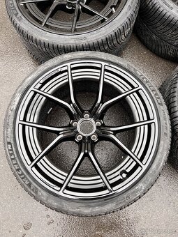 Mercedes R21 Mercedes GT AMG 2door Zimní Michelin - 5