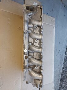 Hlava válců VOLVO 2.4D5,120kW - 5