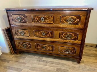 Barokní komoda - 5