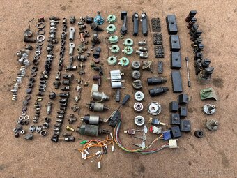 Díly součástky - 5