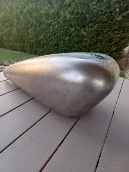 Benzínová nádrž Harley Davidson - 5