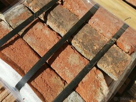 Lícové obkladové cihlové pásky typ B1 - 5