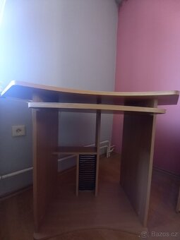 Rohový stůl - 5