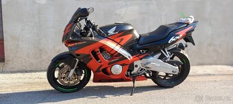 Honda CBR 600f - 5
