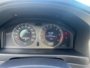 Volvo V70 D5 manuál - 5