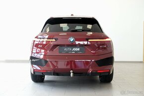 BMW iX xDrive 40, Záruka, Laser,Ventilace,HUD, tažné - 5