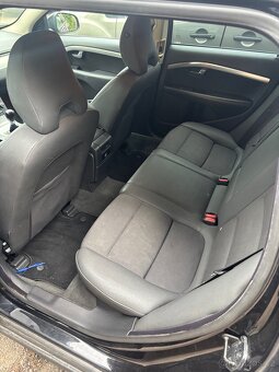 Volvo V70 2.4D - 5