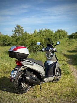 Kymco People GTi 125 – 11 kW, 2013 - 5
