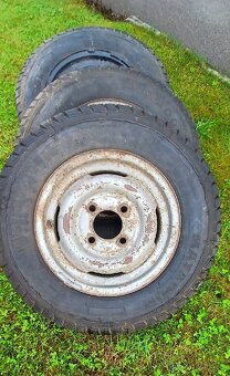 Pneumatiky na auto ze Škodovky 1203 - 5
