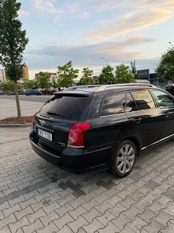 Toyota Avensis - 5