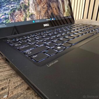 2009) Dell Latitude 7280 - i5-6300U / 8GB RAM / 256GB SSD/ 1 - 5