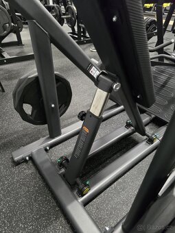 Posilovací stroj- Standing Low Row-přítahy na záda - 5