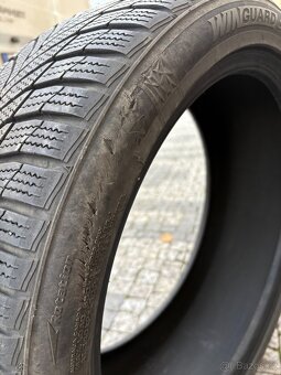 Zimní pneu 215/45 R18 - 5