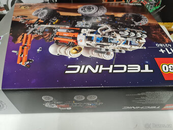 LEGO® Technic 42180 Marťanské vozidlo s posádkou - 5
