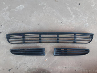 AUDI A8, S8 D2 - mřížky + mlhovky do nárazníku - 5