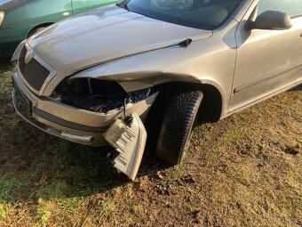 Škoda Octavia 1.9 diesel - havarovaná - 5