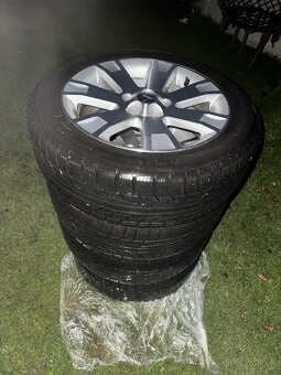 Kola + zimní pneu (ALU) 5х114 225/55 R18 - 5