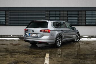 Volkswagen Passat Variant 2.0 TDI Elegance DSG - 5