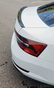 SKODA SUPERB 3 spoiler kridlo lipko na kufor - 5