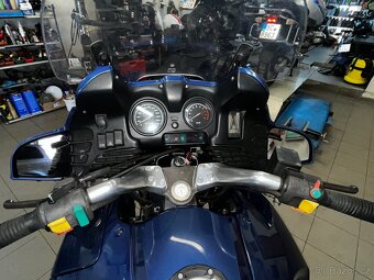 BMW R1100RT - 5