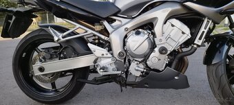 Yamaha Fazer FZ6 – 72 kW, 2006 – najeto pouze 21 000 km - 5