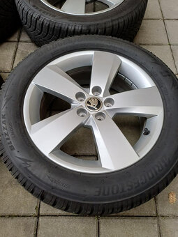 Zimní pneu Škoda Kamiq Scala 195 60 16 Bridgestone - 5