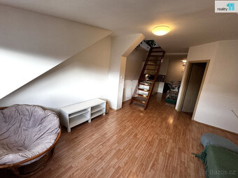 Pronájem bytu 1+kk, 34 m2, nezařízený, Beroun - 5