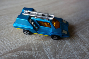 Matchbox Superfast No. 68 Cosmopolitan - 5