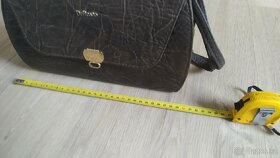 Stará kabelka značky Delicato - 5