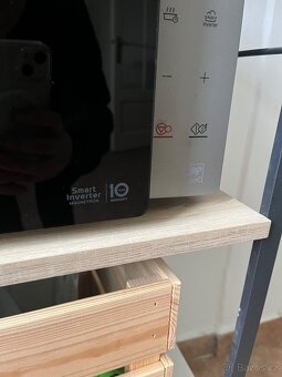 Mikrovlnná trouba s grilem LG - 5