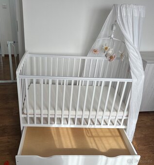 Postýlka s matrací - 5