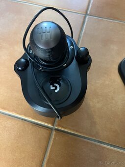 Ps volant s pedály, VR - 5