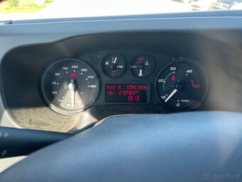 Prodám IVECO Daily 50C15 kontejner – r.v. 2016 - 5