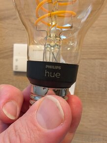 Žárovky Philips HUE white filament 7W E27 A60 - 5