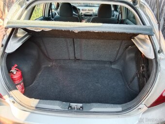Prodám osobní automobil Honda Civic 1.6 hatchback 5-ti dveř. - 5