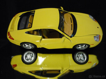 Porsche 911 Carrerra 1997 Bburago 1/18 - 5