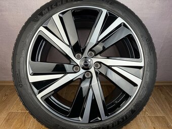 TOP zimní kola Volvo S90 R19 originál - 5