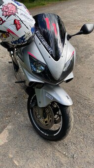 Honda CBR 600 F Sport - 5