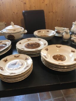 Porcelánový servis s mysliveckým motivem 46 dílů - 5