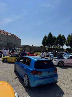 đ„ PRODĂM NEBO VYMÄNĂM: Volkswagen Golf 6 R â 280kW, show & - 5