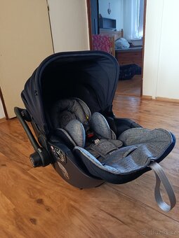 KIDDY Autosedačka Evoluna i-size 2 + Isofix základna 40-83 c - 5