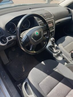 Škoda Octavia 2 Facelift 1,6 TDi r.v.2012 - 5