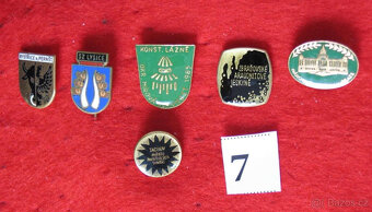 asi 90 ks odznaků - různé - ČSFR - cca 1970 - 1999 - 5