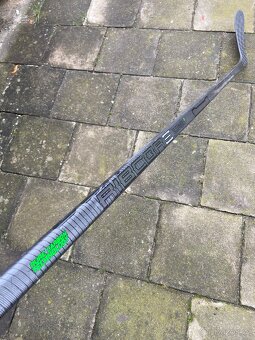 Hokejka CCM Trigger 6 85flex P28 levá ZÁRUKA - 5