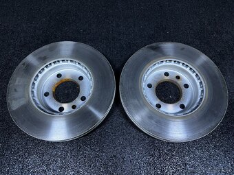 VW Transporter T6 T6.1 Brzdy komplet  Kotouce Desticky - 5