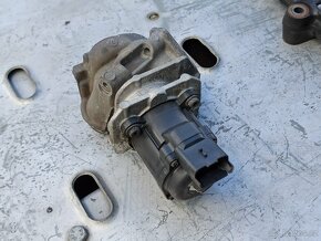 PŘÍSLUŠENSTVÍ MOTORU - CITROEN / PEUGEOT 1.6 HDi - 9HZ - 5