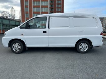 HYUNDAI H1 2.5 TDi 103kW / 3 místa / 197.000 KM / CENTRAL / - 5