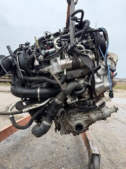 ---LAND ROVER RANGE ROVER 3.0 V6 BiTURBO VELAR DISCOVERY V-- - 5