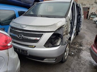 Hyundai H-1 R.V 2010 - 5