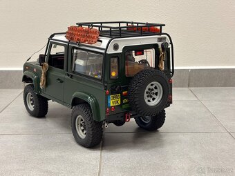 RCmodelex Defender D90 1:10 - 5